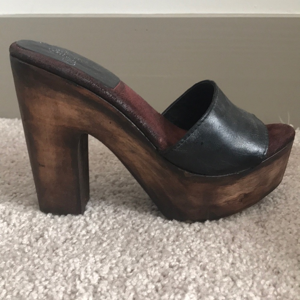 Freebird by Steven Cuba platform sandals